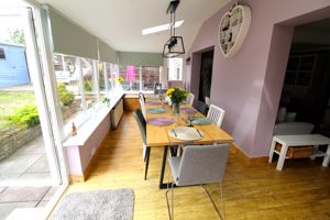 Dining Room- click for photo gallery